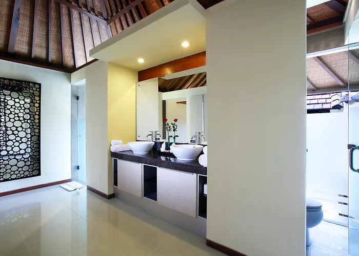Lalasa Hotel 5*